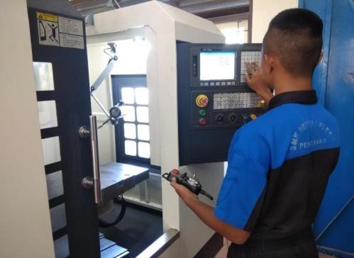 Teknik Pemesinan (TPM)