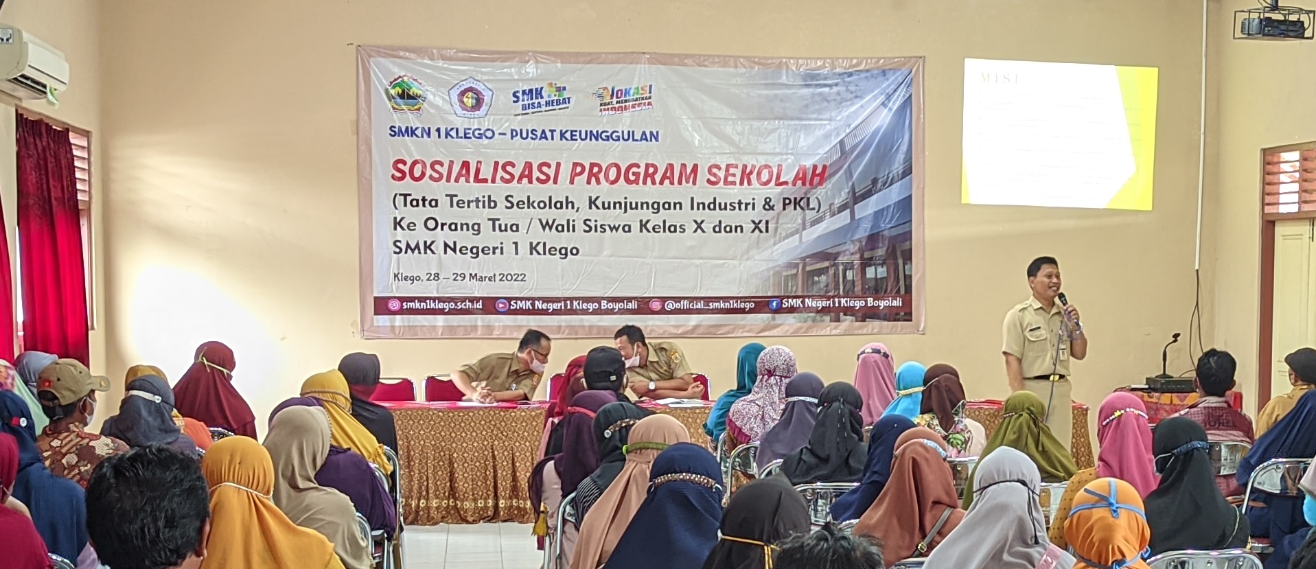 Sosialisasi Program Sekolah (tata Tertib Sekolah, Kunjungan Industri Dan Pkl) Ke Orang Tua/wali Siswa Kelas X Dan Xi Smk Negeri 1 Klego