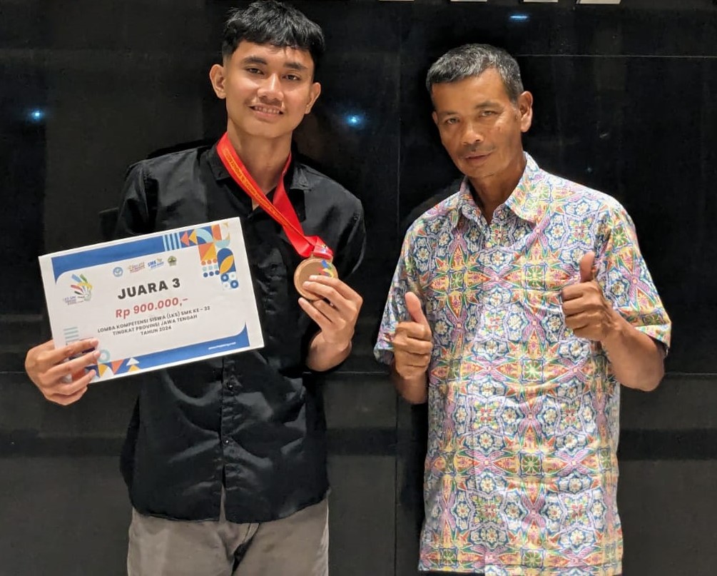 Juara Iii Lomba Kompetensi Siswa (lks) Smk Ke-32 Tingkat Provinsi Jawa Tengah Tahun 2024