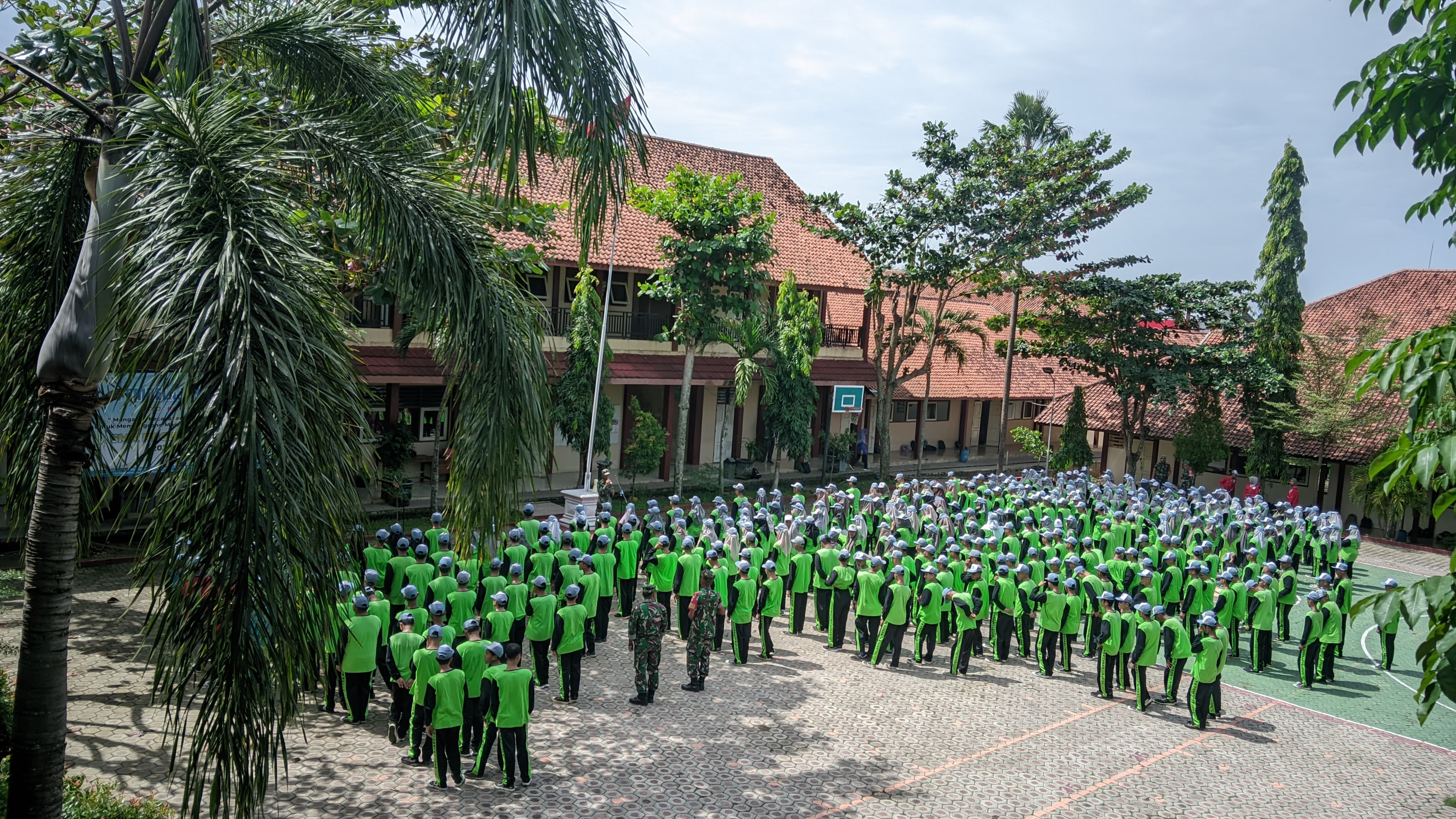 Kelas Xi Smk Negeri 1 Klego Melaksanakan Bintalsik Bersama Tni/ Koramil Klego Boyolali